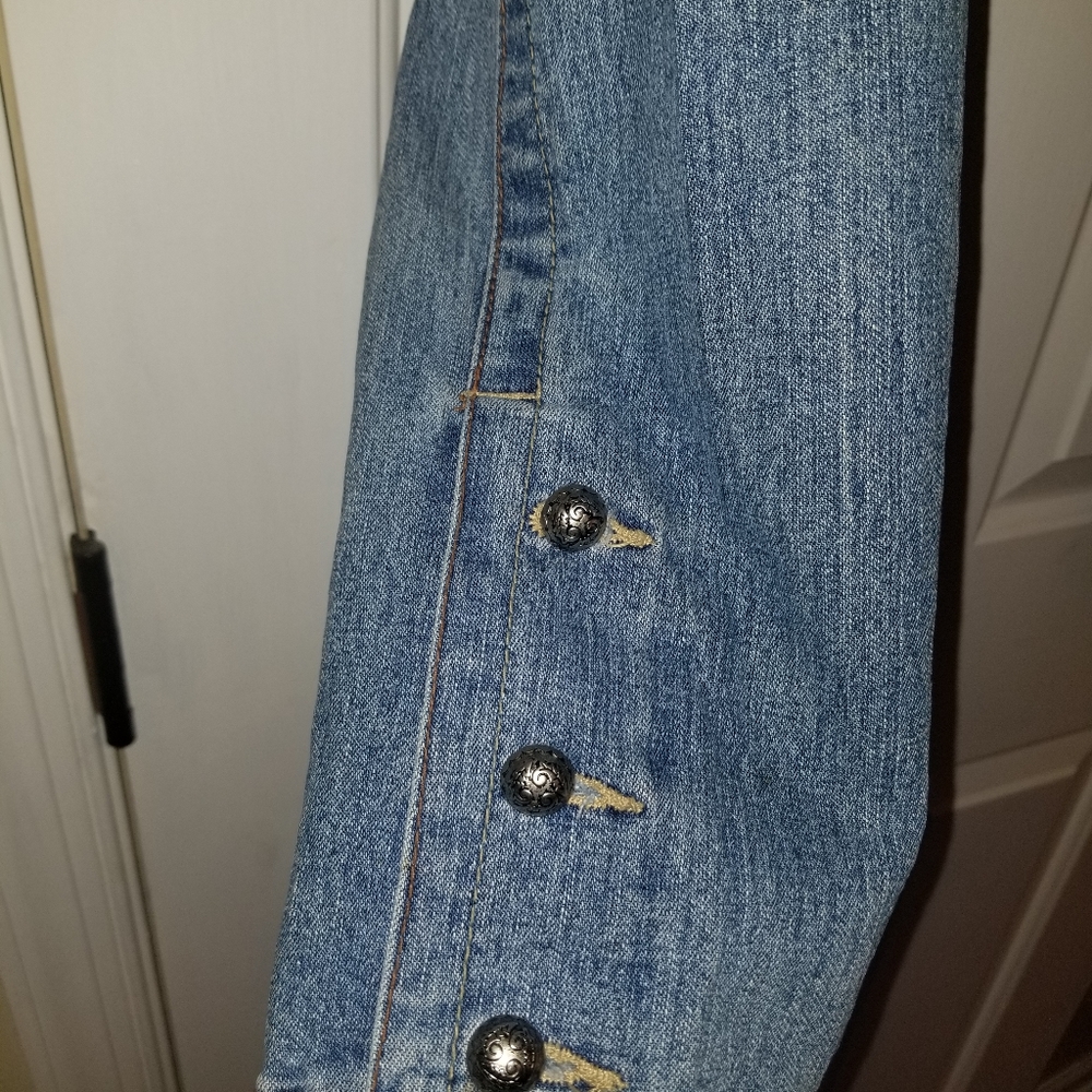 Denim jacket - Picture 4 of 4